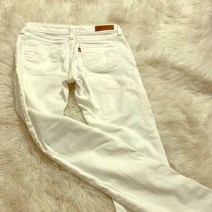 Levi jeans white